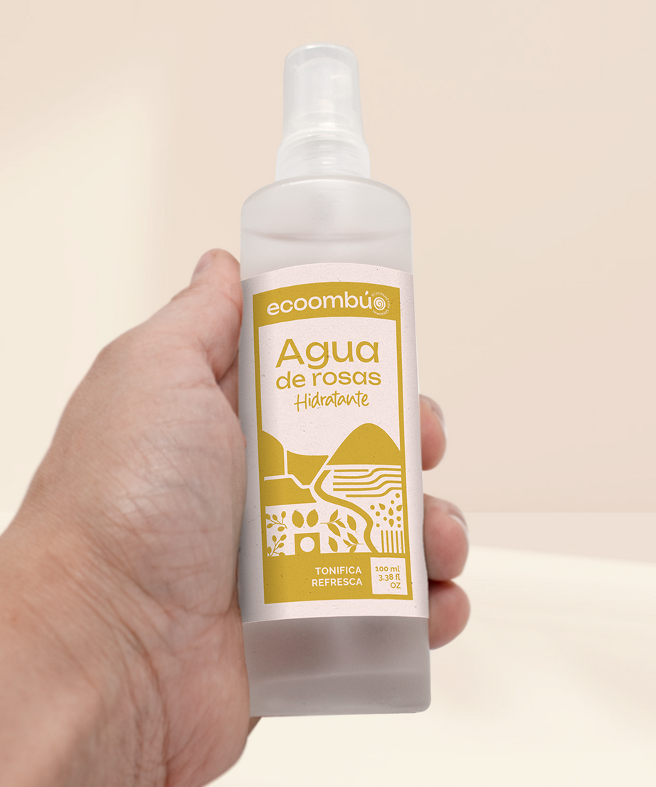 Agua de Rosas